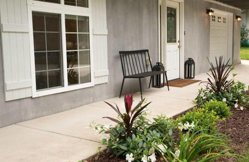 Lake Geneva House | The Greystone - Stay for 12