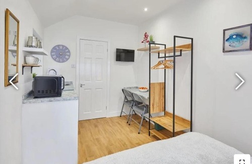 Redcar Apartment | The Guest Place