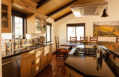 San Luis Obispo House | The hacienda at La Lomita ranch