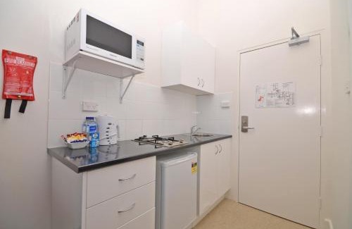South Bathurst Hotel | The Hallows Accommodation