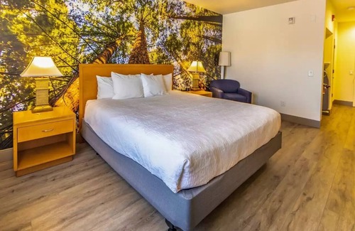 Hanford Hotel | The Hanford Hotel
