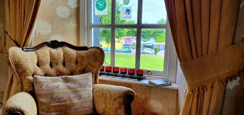Shannon Harbour Bed & Breakfast | The Harbour Masters House