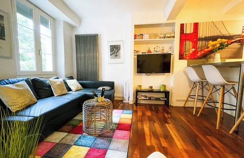 Secteur 2 Apartment | 🌞 The Harmony of the Lime Tree 🌳