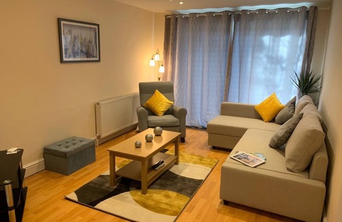 Salisbury Apartment | The Hart of Salisbury | Wessex Quarters