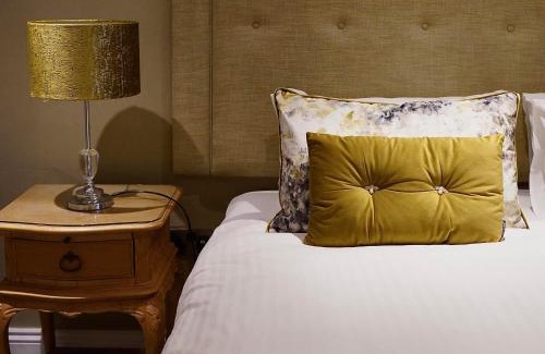 Uttoxeter Hotel | The Hart Uttoxeter