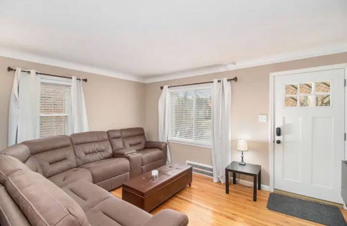 Royal Oak House | The Hartford House