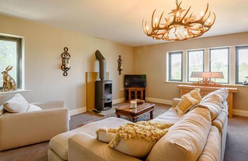 Dronfield House | The Haven - Uk38739