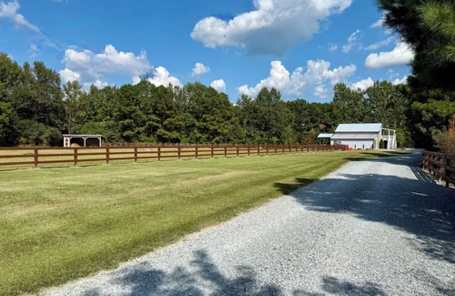 Benson House | The Hayloft at Barefoot Farms