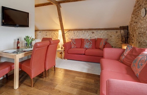 Kilmington House | The Hayloft at Hills Farm Stays