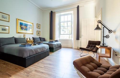 Newington Apartment | The Heart of Newington