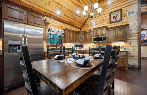 Pickens Cabin | The Hen House - Cozy Chicken-Themed Retreat | 3 King Suites, Loft, Hot Tub & Game Room