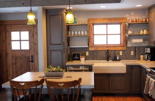 Pony House | The Henry House in Historic Pony Montana
