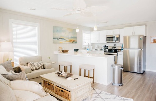 Surf City Apartment | The Hideaway C- Beach - Dog Friendly - Playground - Bikes - Fenced in Yard