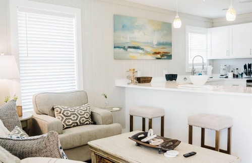 Surf City Apartment | The Hideaway C- Beach - Dog Friendly - Playground - Bikes - Fenced in Yard