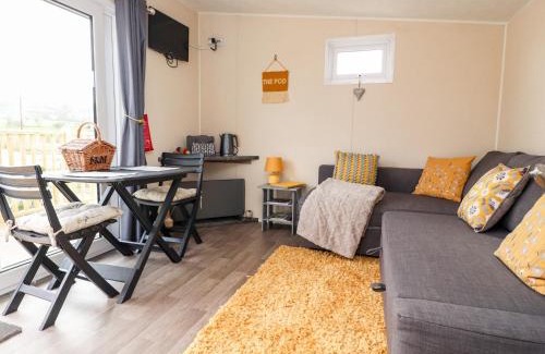 Fence House | The Hideaway Pod