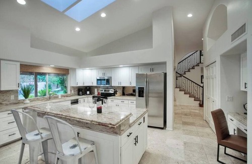 Paradise Valley Village House | The Hideaway Summary: