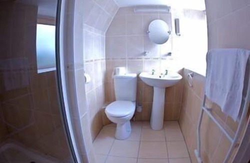 Cannards Grave Hotel | The Highwayman Inn