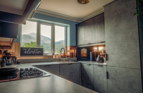 Newcastle Apartment | The Hikers House