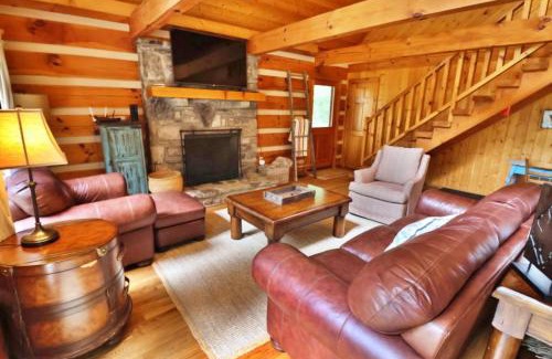 Cherokee House | The Hilltop