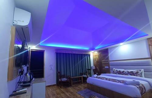 Ram Nagar Hotel | The Himalayan Odyssey and Cottages