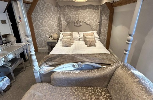 Wellingborough Hotel | The Hind Hotel