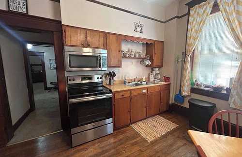 McConnelsville Apartment | The Historic Hideaway