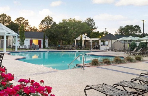 Berkeley Condo | The Historic Powhatan, 1br mini suite, Friday check-in