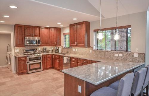 Flagstaff House | The Holland Home