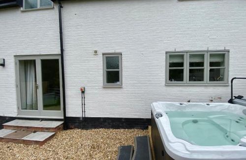 Hopton Wafers Hotel | The Hopton Crown