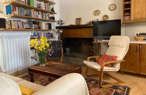 Campello sul Clitunno House | The House in the Castle