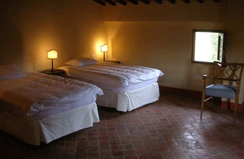 Ciliegi House | The House of Roses at the Nibbio