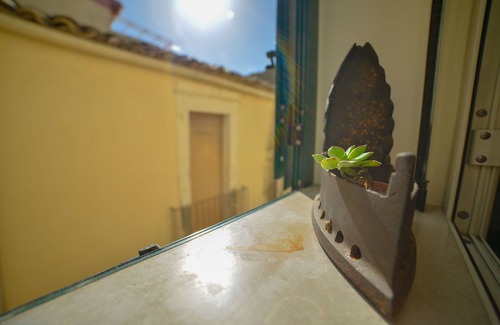 Noto Historic Centre House | The House that Salt historic center Noto