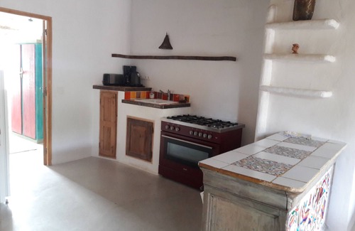 Rustrel Cottage | The Iguana gites at the foot of Colorado Provençal
