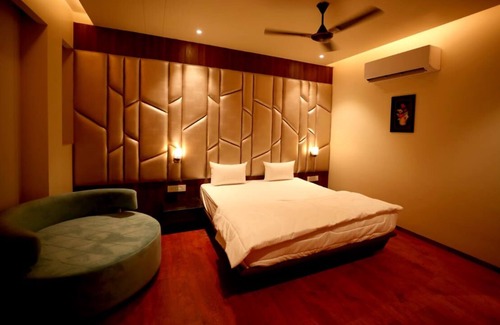 Bhilwara Hotel | The Imperial Prime Clarks Inn Suites