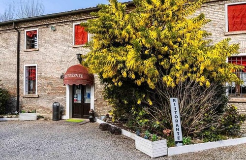 Medelana House | The Inn of the Artists
