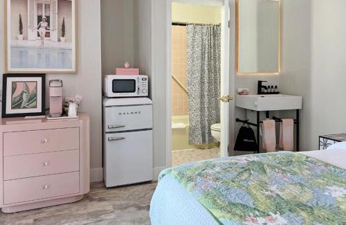 Chincoteague Hotel | The Inn On Main