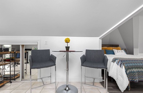 Parry Sound Apartment | The James Loft Downtown