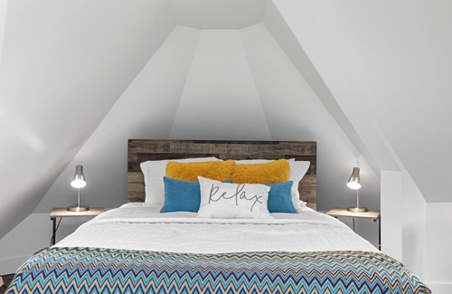 Parry Sound Apartment | The James Loft Downtown