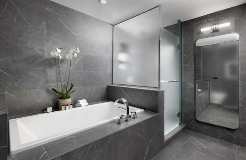 Downtown Dallas Hotel | The Joule