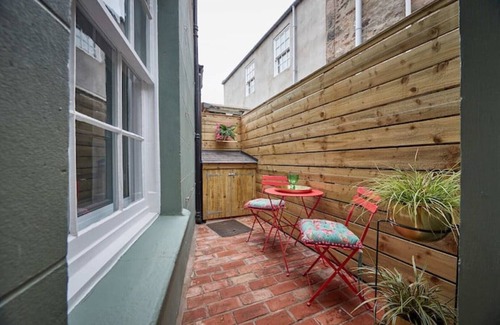 Berwick-upon-Tweed Apartment | The Jungle Nook: Romantic Haven, with a Log Burner