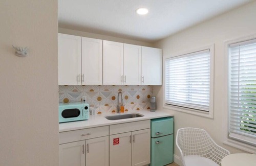 Cocoa Beach Condo | THE JUNI ✺ Stunning Studio, Walk to Everything