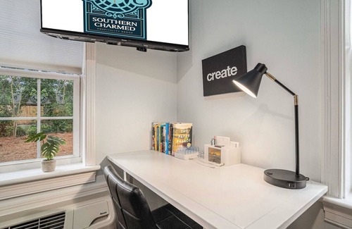 North Charleston Apartment | The Justice Jewel - 1BR/1BA Park Circle Retreat!