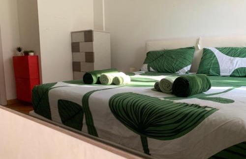 Garegnano Apartment | The Kaktus House - vicino San siro e Rho Fiera