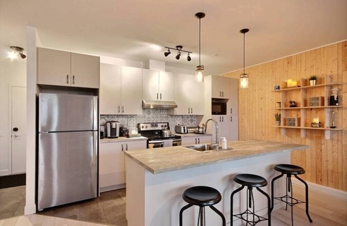 La Cite-Limoilou Apartment | The Kaméléon, The cottage