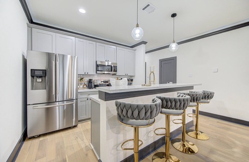 Northside House | The Kashmere Vibe