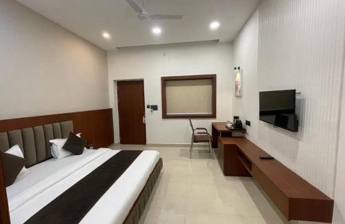 Mathura Resort | The Kedar Resort