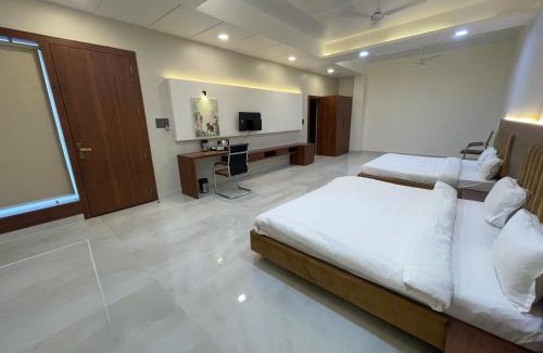 Mathura Resort | The Kedar Resort