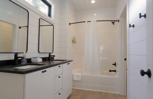 Shell Knob Cottage | The Kelsey with Boat Dock at Rod N Reel Resort