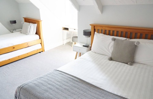 Jesmond Bed & Breakfast | The Kenilworth