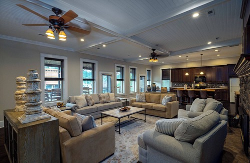 Bryson City Condo | The Kephart a Downtown Bryson City loft Apartment